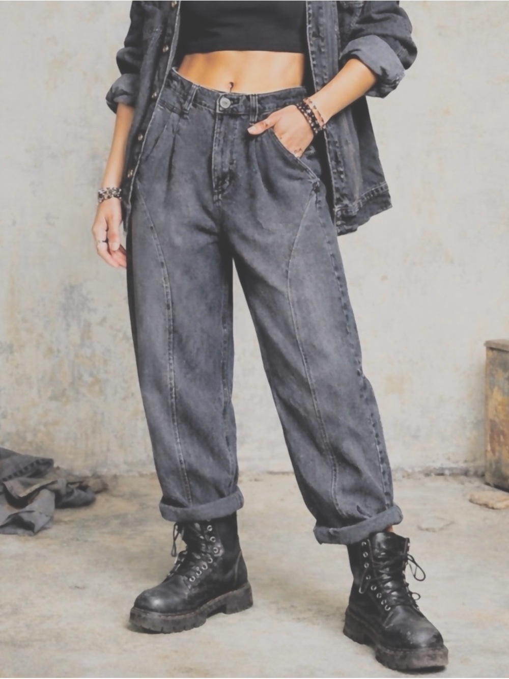 SO Washed Black Highest Rise Baggy Pleated Front Boyfriend Jeans. Size 3